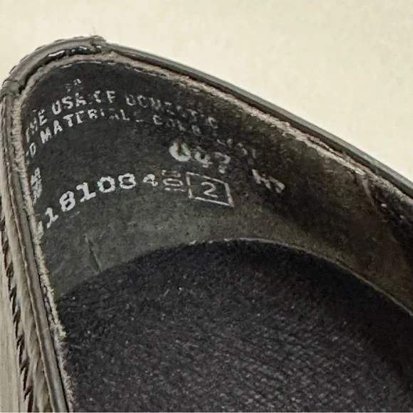 Munro Patent Leather Slip-On Loafers - Picture 7 of 14